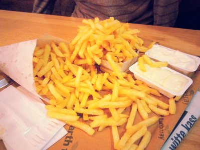 12191100_10156137445230545_764599388669343904_o