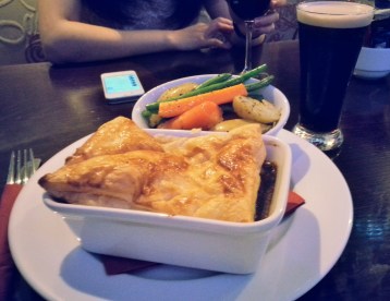 12-18-15-dublin-beef-and-guinness-pie-with-guinness-beer