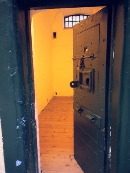 12-19-15-dublin-kilmainham-gaol-inside-one-of-the-prison-cells