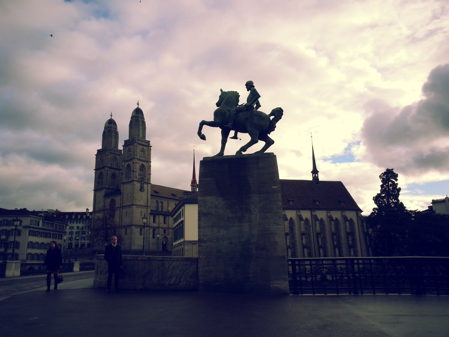 16-02-01 (Zurich) Grossmunster and statue.